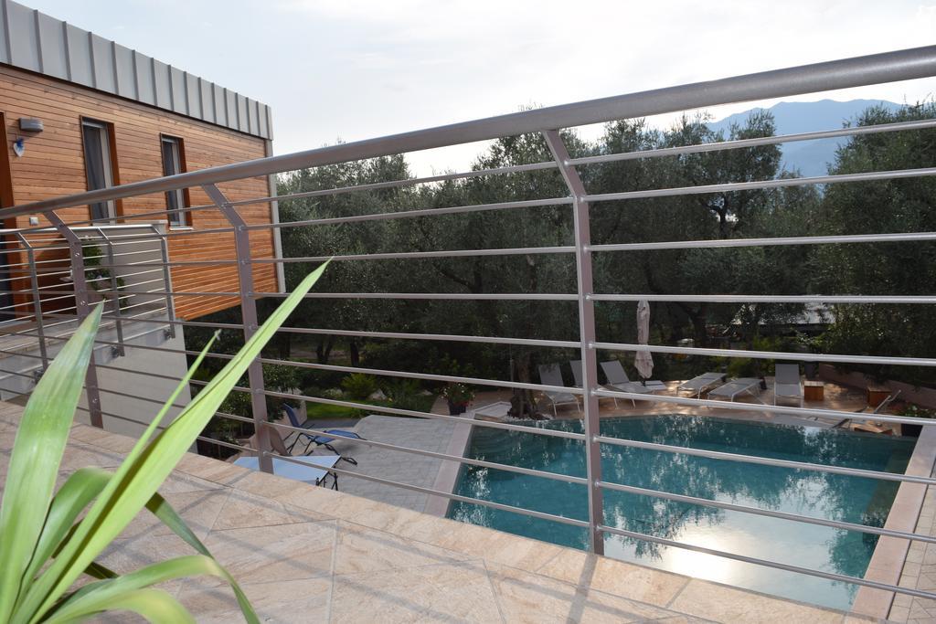 "Casabana" - Relax Tutto L'Anno - Giardino - Piscina Top Малчезине Екстериор снимка