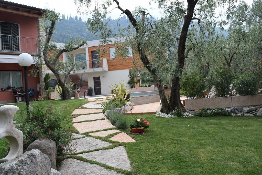 "Casabana" - Relax Tutto L'Anno - Giardino - Piscina Top Малчезине Екстериор снимка